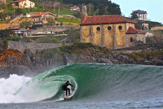 Adosado En La Costa Con Excelentes Vistas Al Estuario De Urdaibai Villa Mundaka Exterior foto